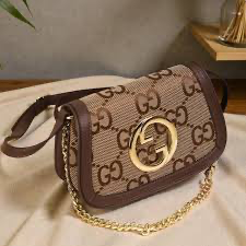 Gucci Blondie shoulder bag