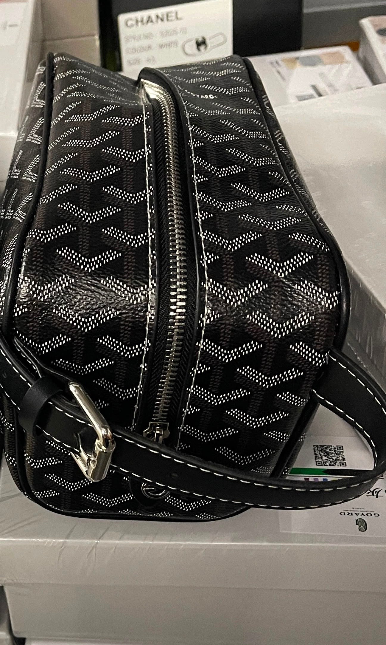 Men’s Black Goyard Hygiene Bag