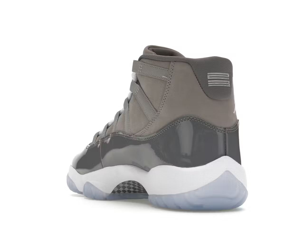 Jordan 11 Retro
Cool Grey