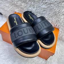 Louis Vuitton Sunbath slides