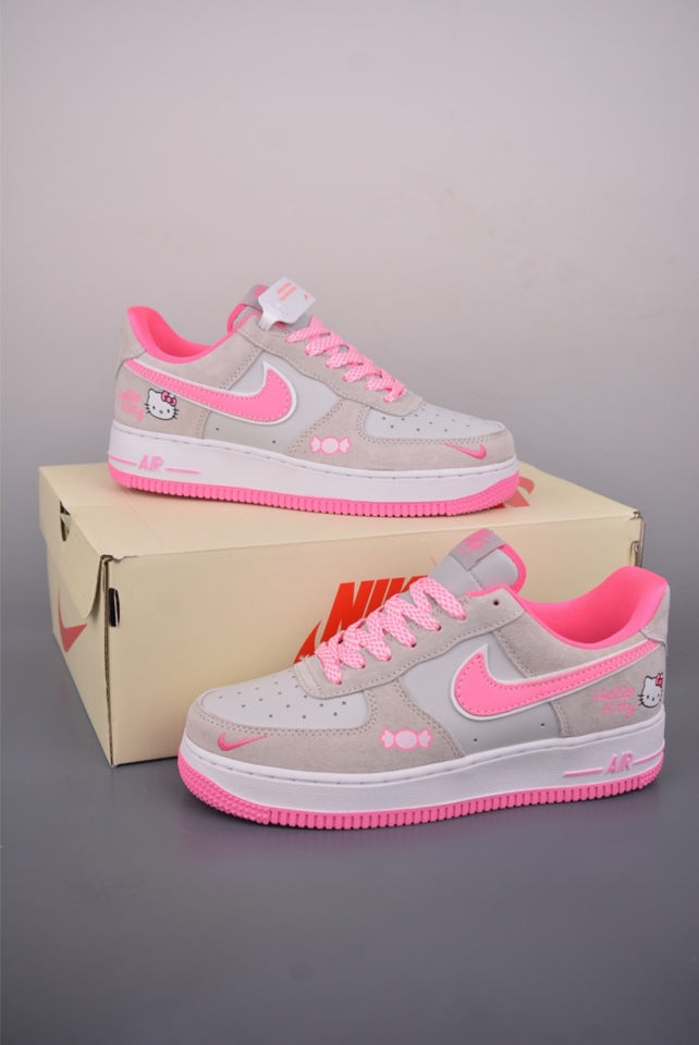 AF1 Low ‘Hello Kitty’