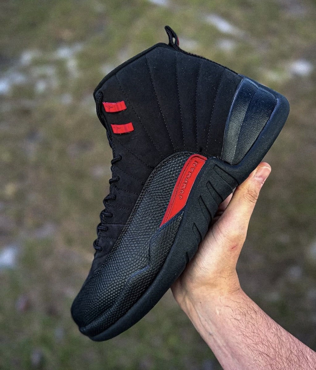 Jordan Retro 12 ‘Bloodline’ (Size 14)