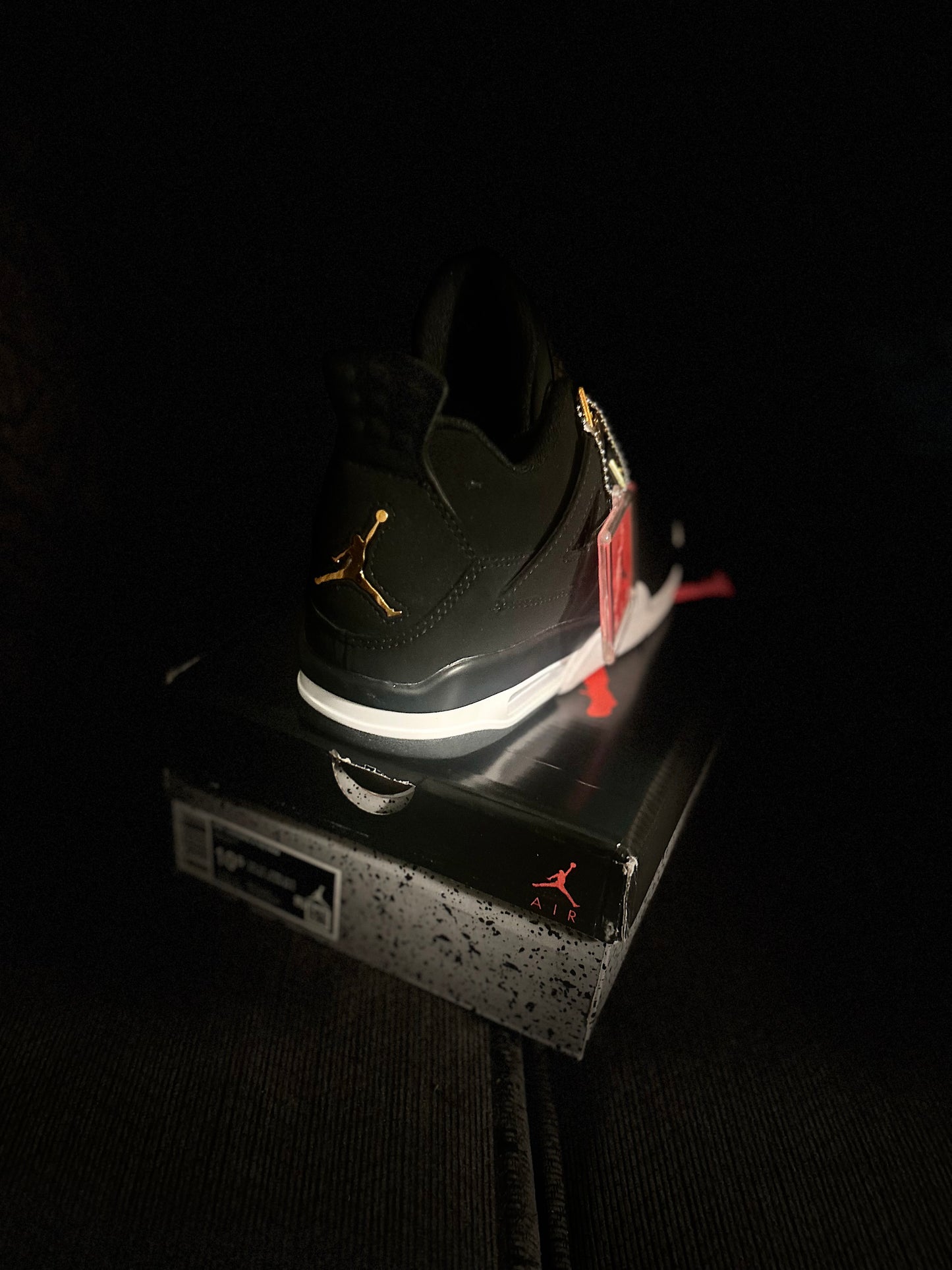 Air Jordan 4 Retro 'Royalty'