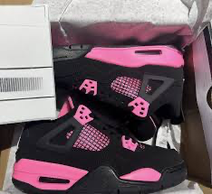 Jordan 4 Retro "Pink Thunder"