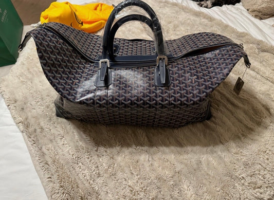 Navy blue Goyard Croisière travel bag